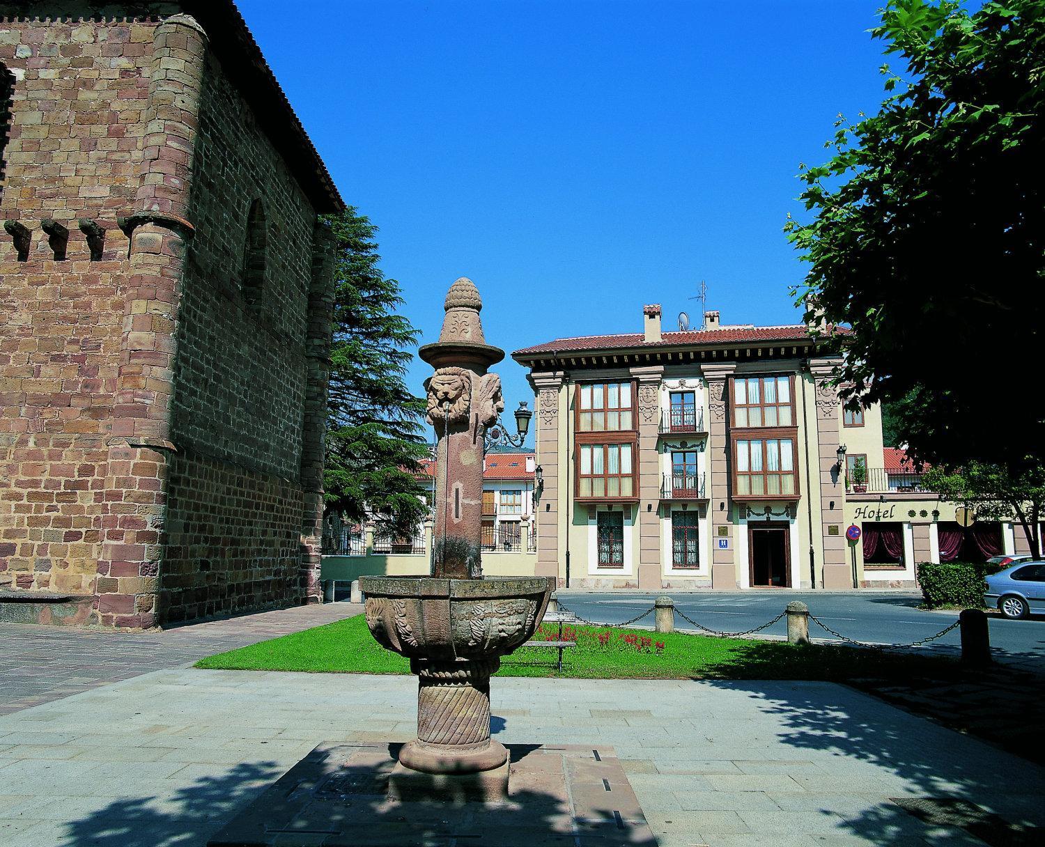 Palacio Azcarate Hotel Ezcaray Extérieur photo